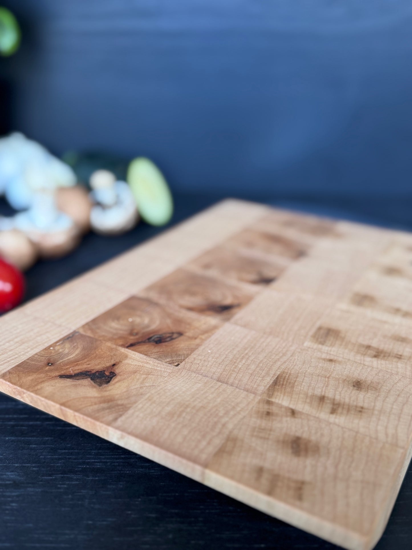 „Mild & Massiv“ – Hirnholzbrettchen Birne (19x27)