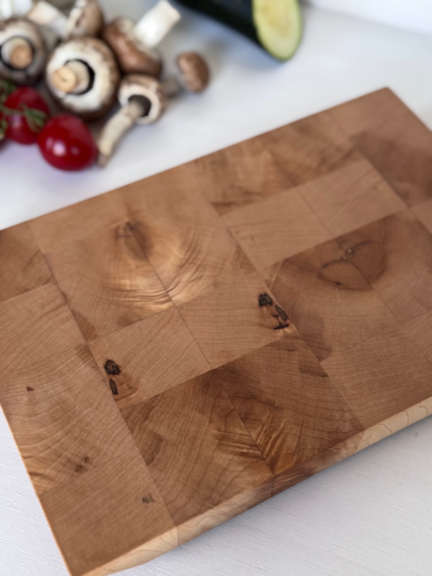 „Rhöner Früchten“ – Hirnholzbrettchen Birne (27,5x17,5)